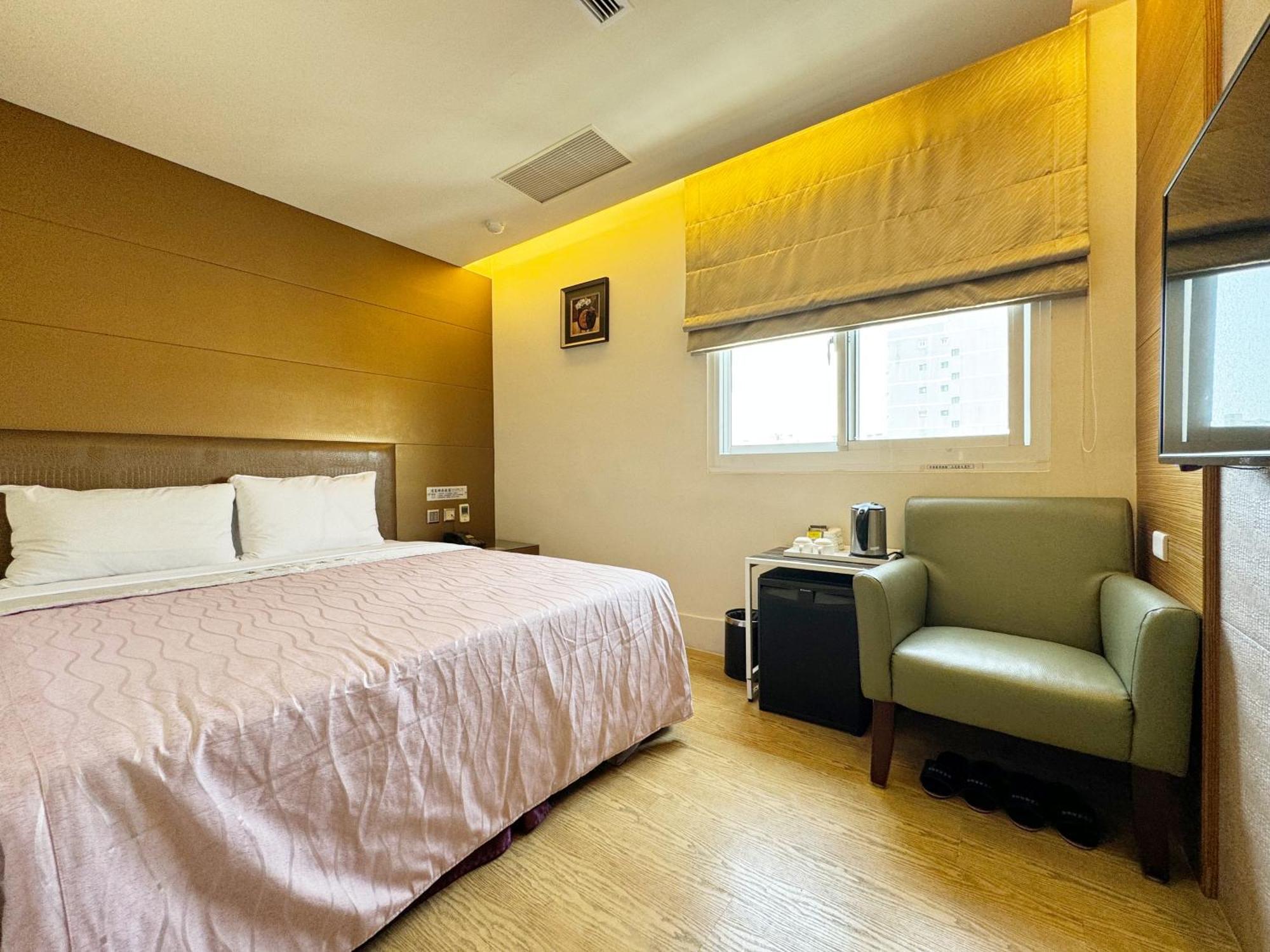 Ai Lai Fashion Hotel Taizhong Zewnętrze zdjęcie