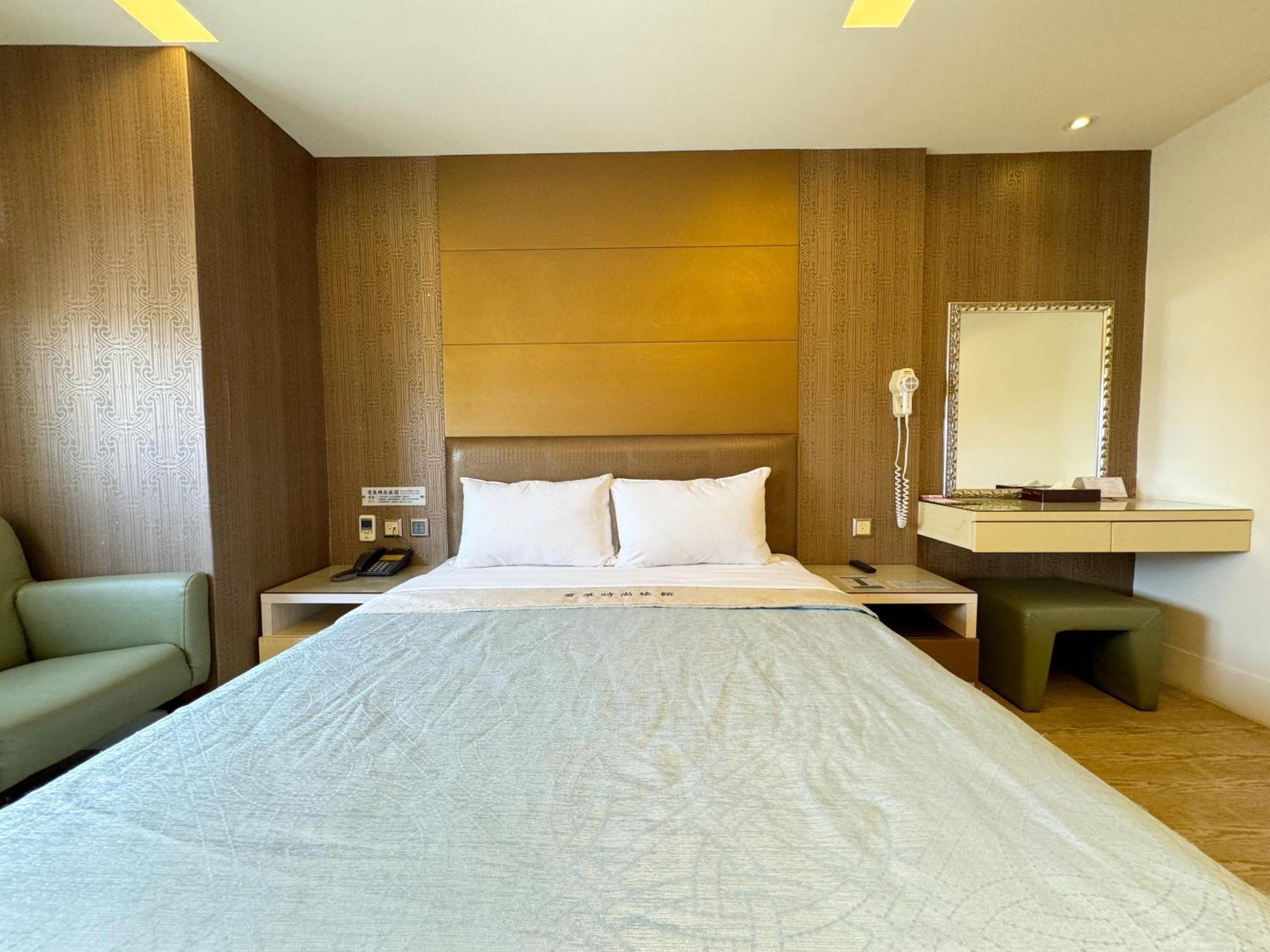 Ai Lai Fashion Hotel Taizhong Zewnętrze zdjęcie