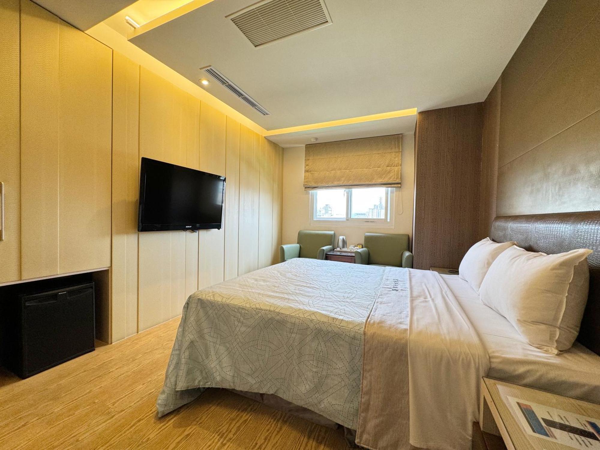 Ai Lai Fashion Hotel Taizhong Zewnętrze zdjęcie