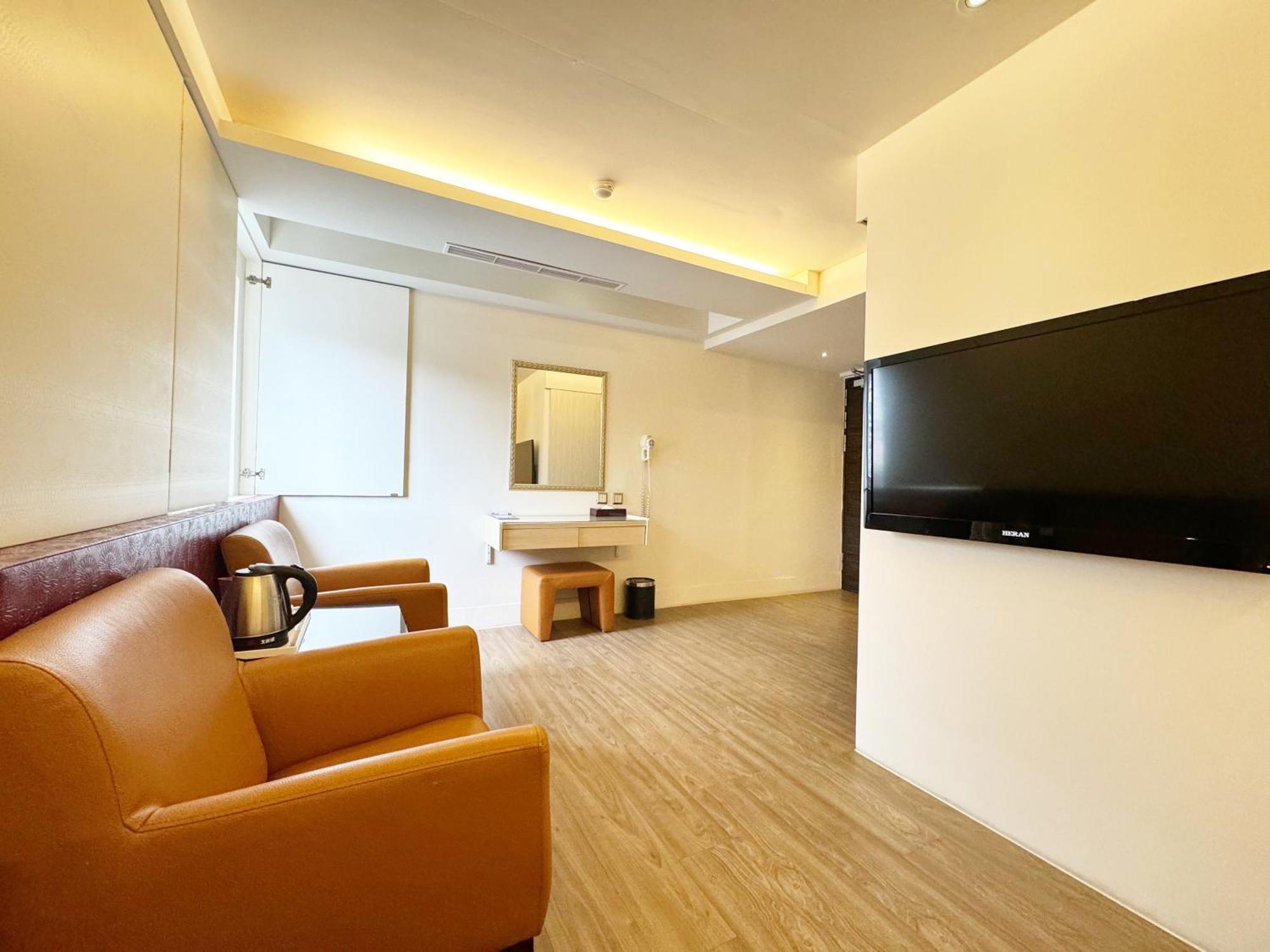 Ai Lai Fashion Hotel Taizhong Zewnętrze zdjęcie