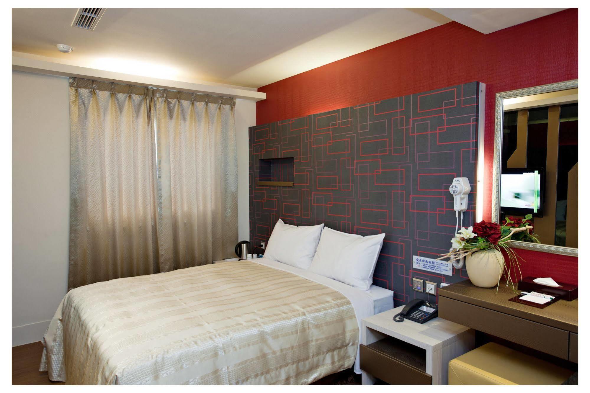 Ai Lai Fashion Hotel Taizhong Zewnętrze zdjęcie